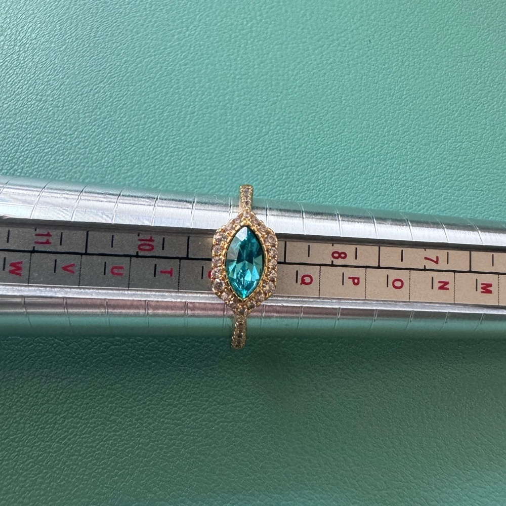 Fragrant Jewels Turquoise and Gold NWOT Ring Size 9